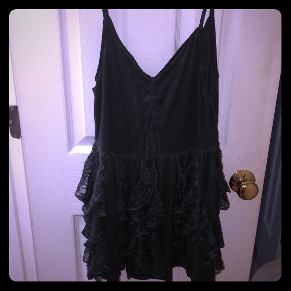 Pol black tank